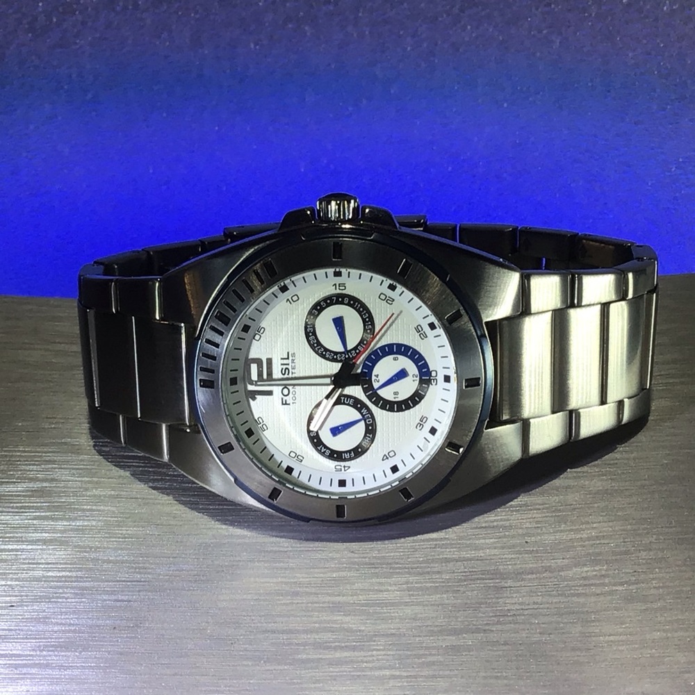 Fossil Multifunction - image 4